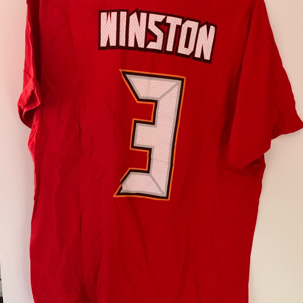 Tampa Bay Buccaneers Jameis Winston XL T-Shirt